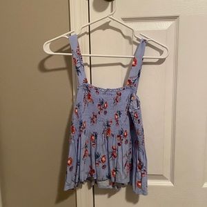 Flowy floral tank. Periwinkle blue